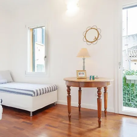 公寓 L'angolo Segreto Nel Pieno Centro Di