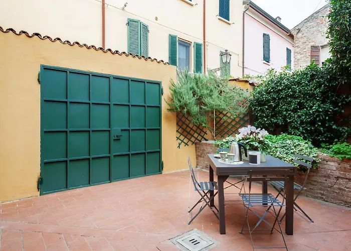 Apartament Guesthost - L'angolo Segreto Nel Pieno Centro Di